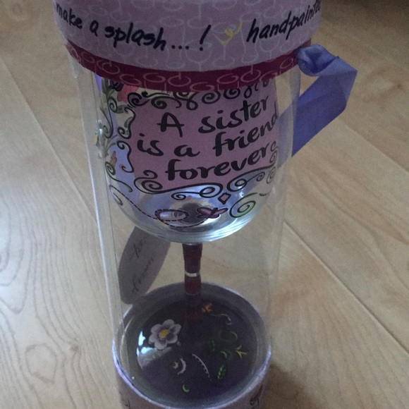 Sister wine glass - Picture 3 of 5